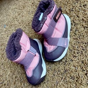 Nike Snowboot